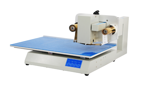 máquina de estampado en caliente.jpg