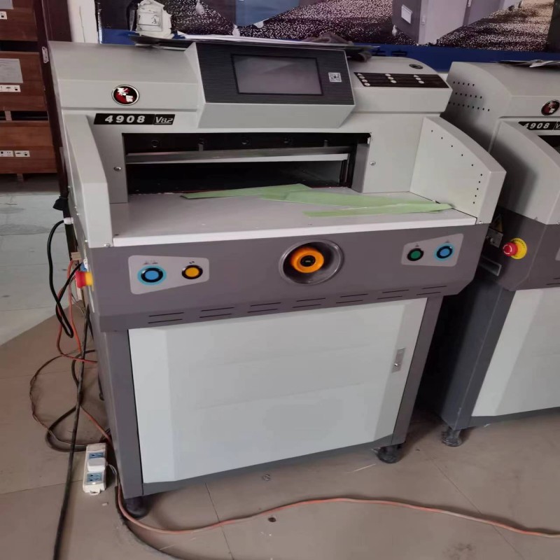 490 القاطع الرقمي