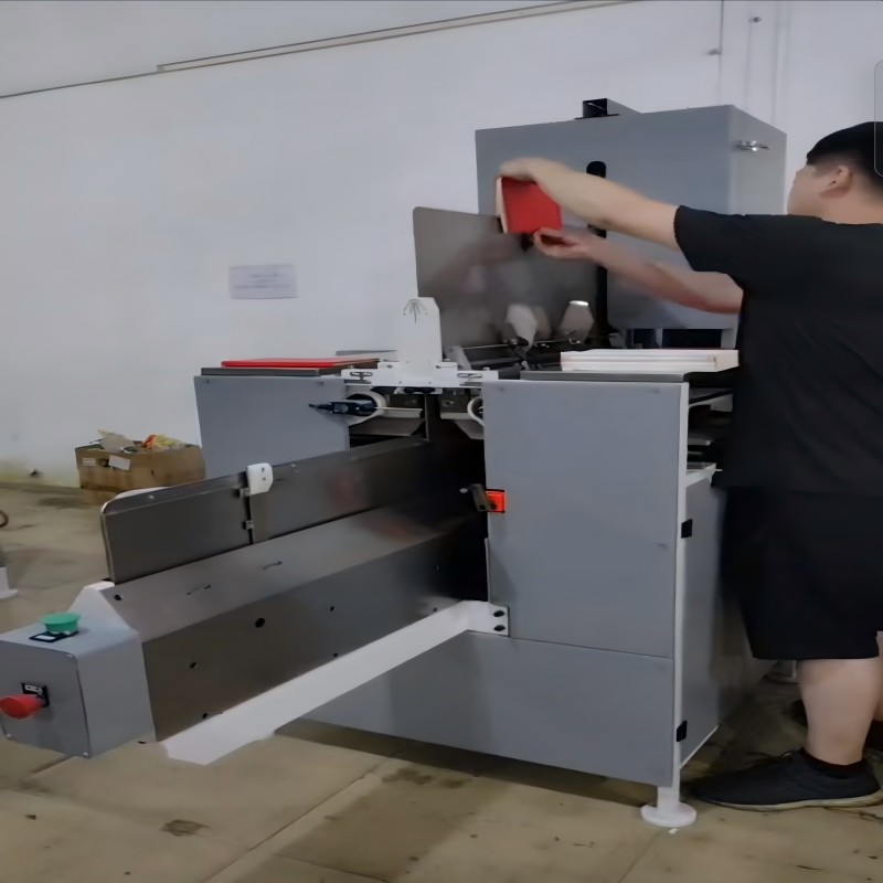 GR-CIM560 حافظة تجليد الكتب شديدة التحمل، غلاف غلاف الكتاب في الآلة