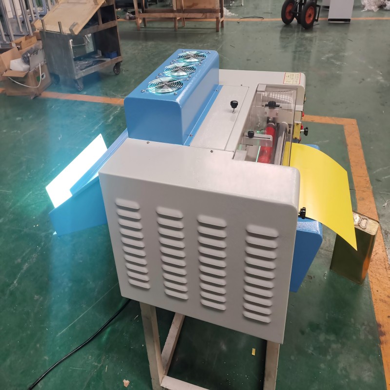 QH 350 Tabletop UV coating machine