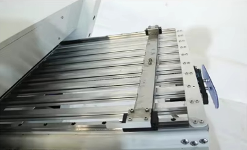 آلة التجعيد والطي الأوتوماتيكية QH FlexFold 3000