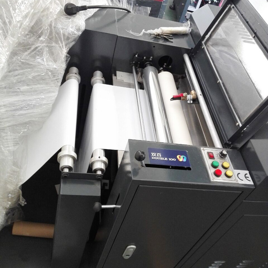 آلة طلاء UV للملصقات LBL لـ Sinage