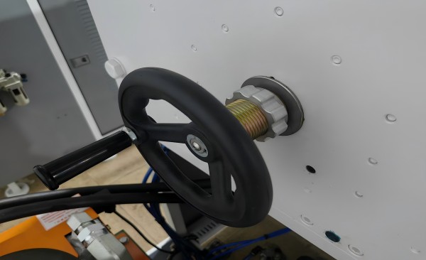 ranuradora de tapa dura