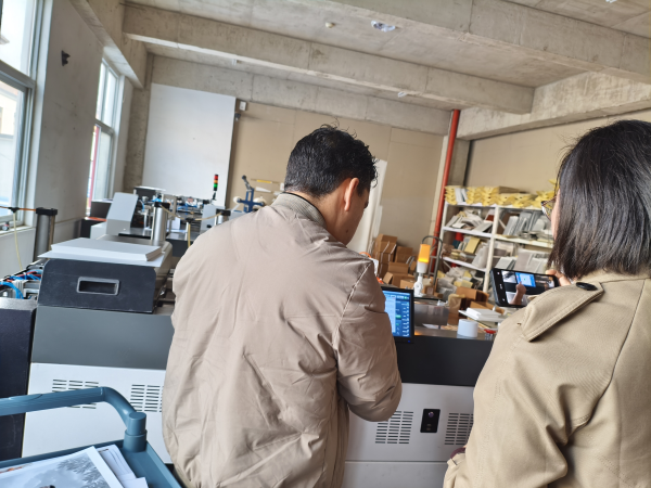 From Online Preview to On-Site Experience: Live Demonstration of QHFS-1860 Photo Album Making Machine