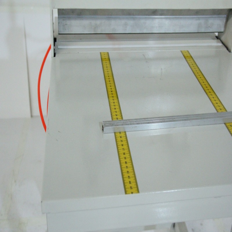 Pneumatic Creasing Machine