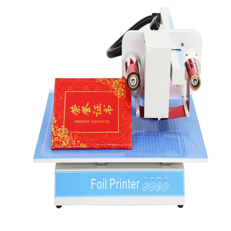 Impresora digital de superficie plana con lámina dorada