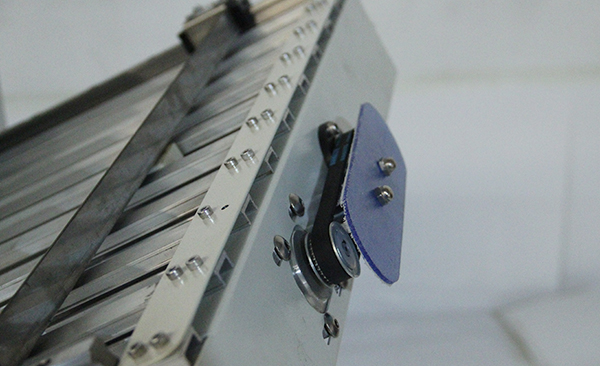 Machine de pliage et de pliage automatique les détails de la machine