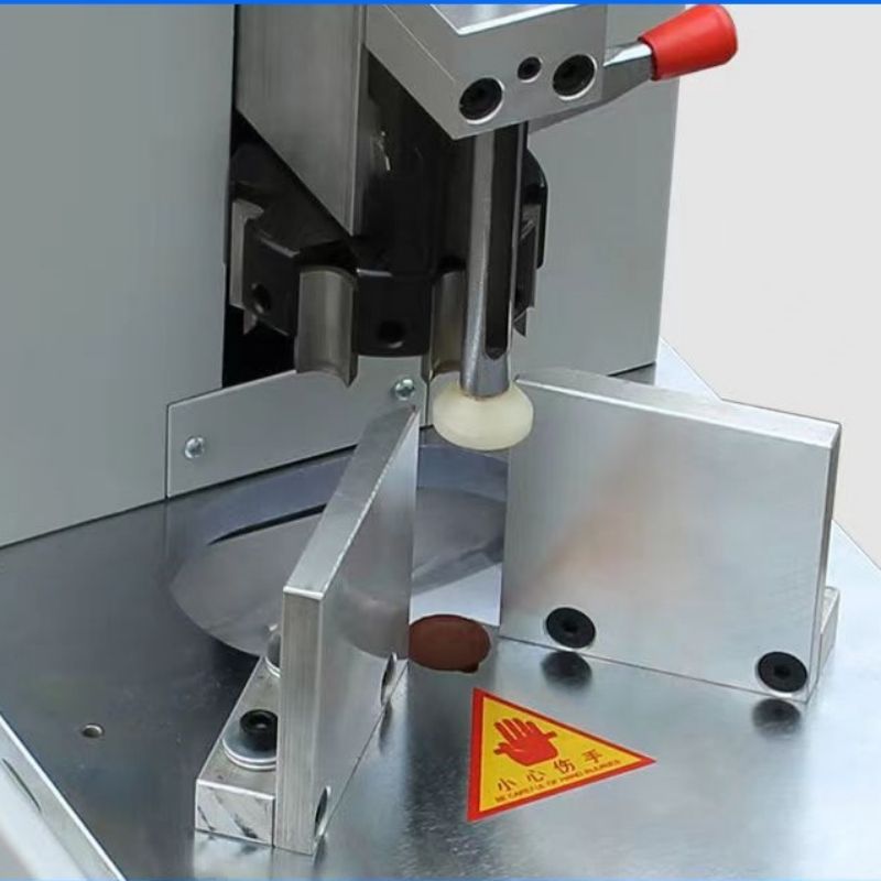 COUPE-COIN ARRONDI QHB